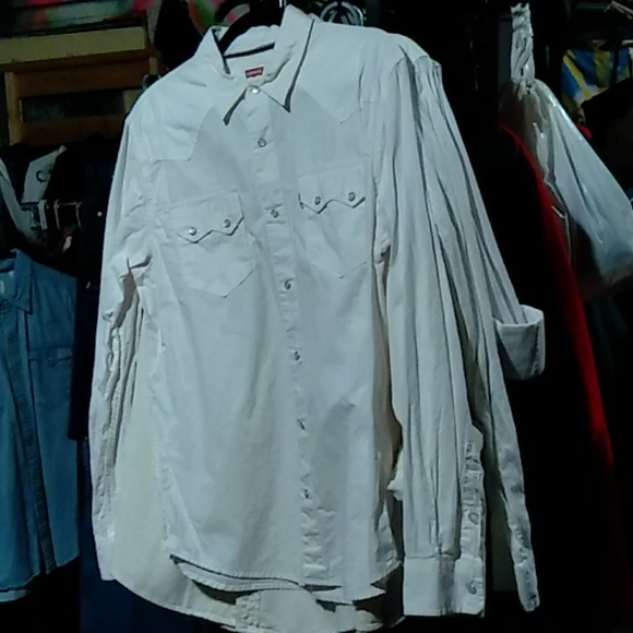 White Levi's! SAWTOOTH BARSTOW TRUCKER JACKETS!! - Picture 16 of 16